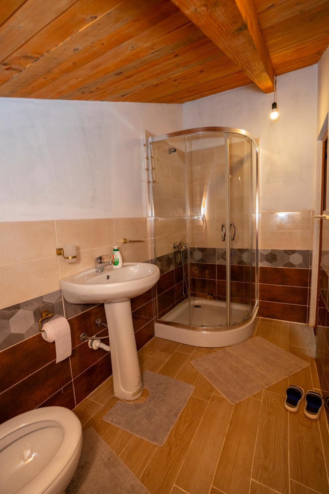 Bee Eco Guest House Moll' e Shoshit Zewnętrze zdjęcie