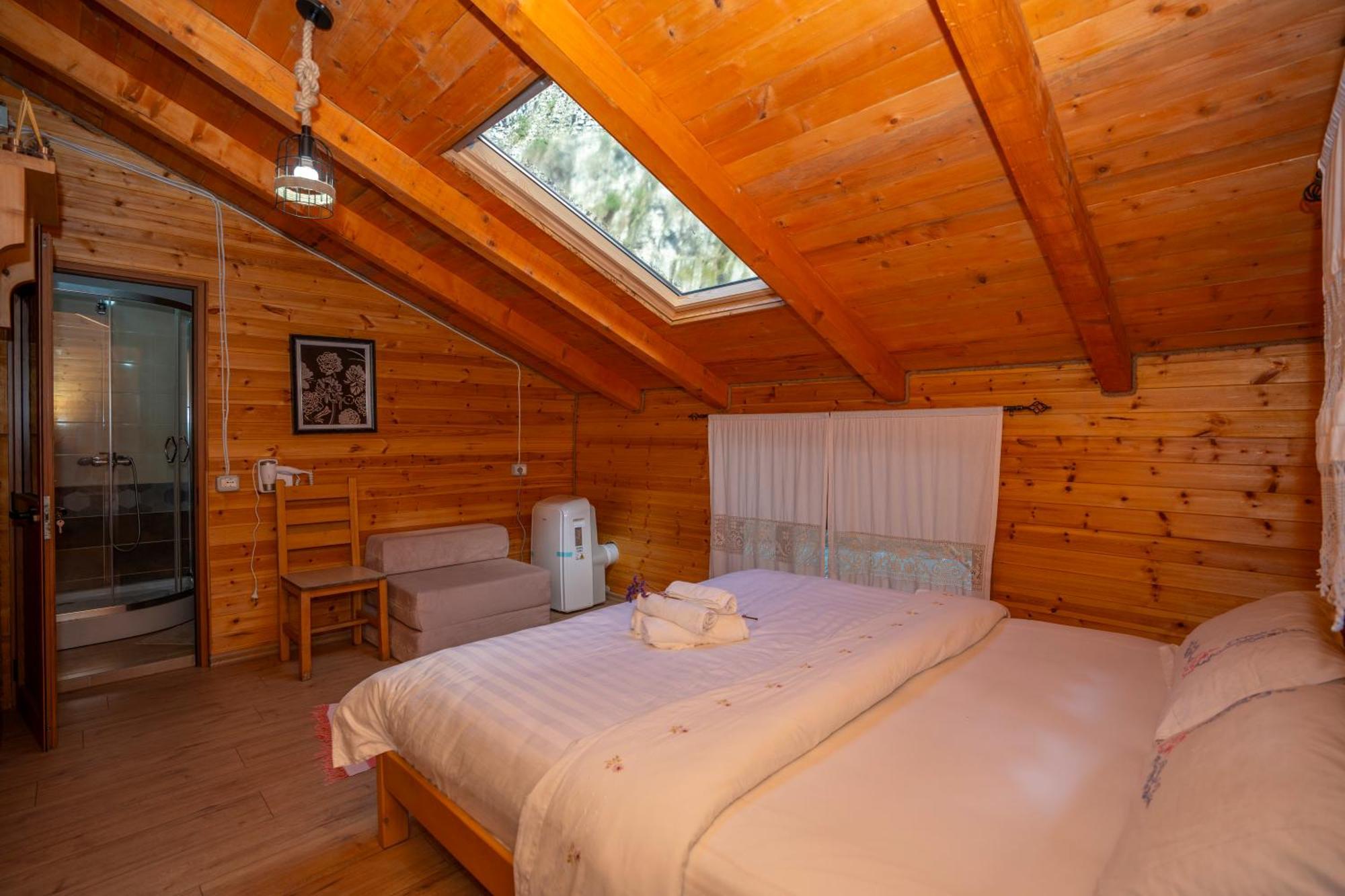 Bee Eco Guest House Moll' e Shoshit Zewnętrze zdjęcie